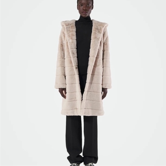Apparis Celina Faux Fur Coat Cream With Hood  Size XS - Picture 1 of 10